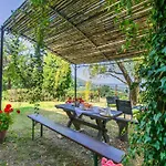 Fienile By Interhome شقة